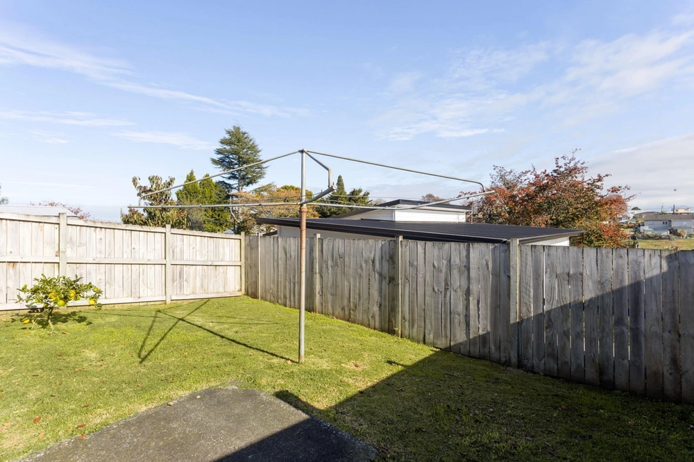 Photos of 52A Rolleston Street
