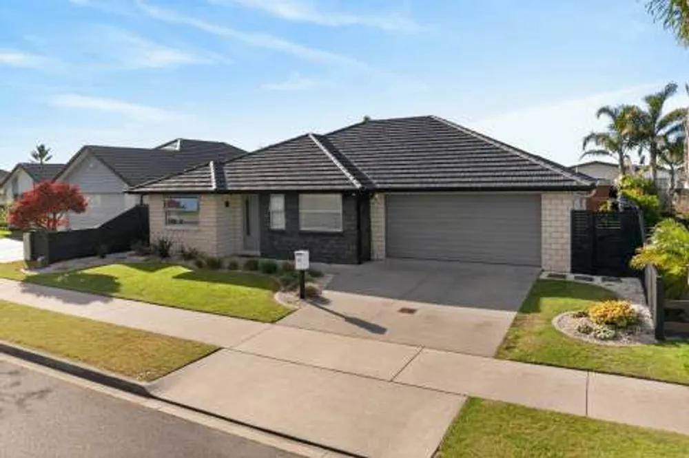 Photos of 49 Kohekohe Road