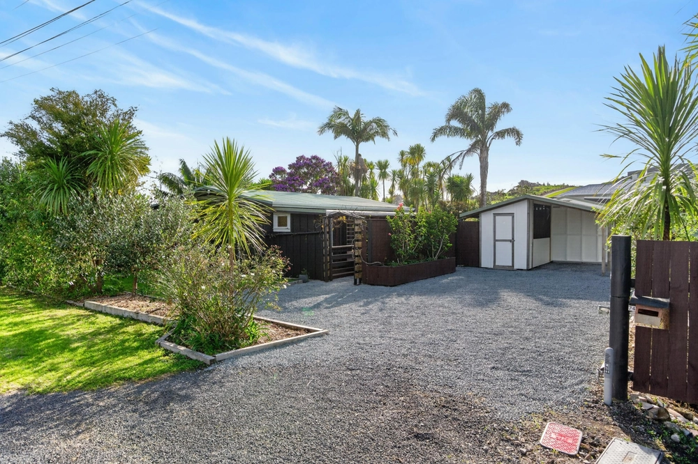 Photos of 74 Moir Street