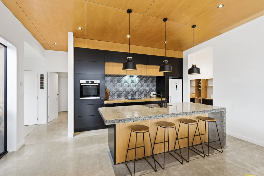 Photos of 93 Beachvale Drive