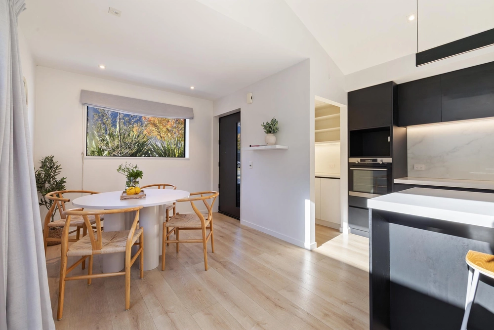 Photos of 8 Bale Road, Hanley's Farm