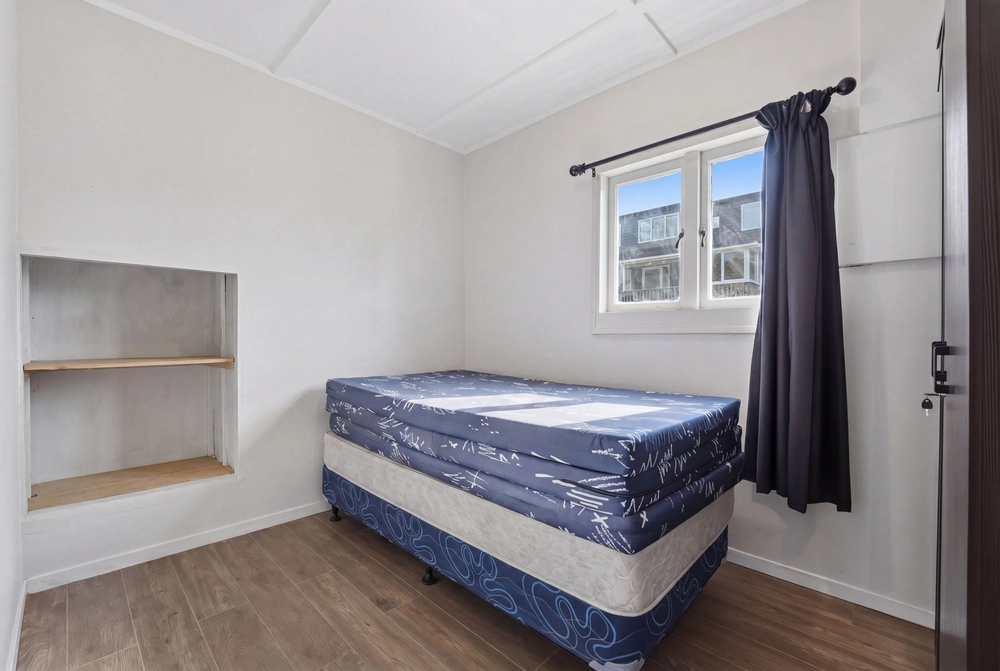 Photos of 148 Astley Avenue