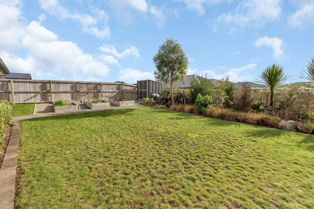 Photos of 128 Wairau Drive