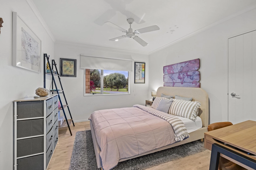 Photos of 46 Glen Ida Way