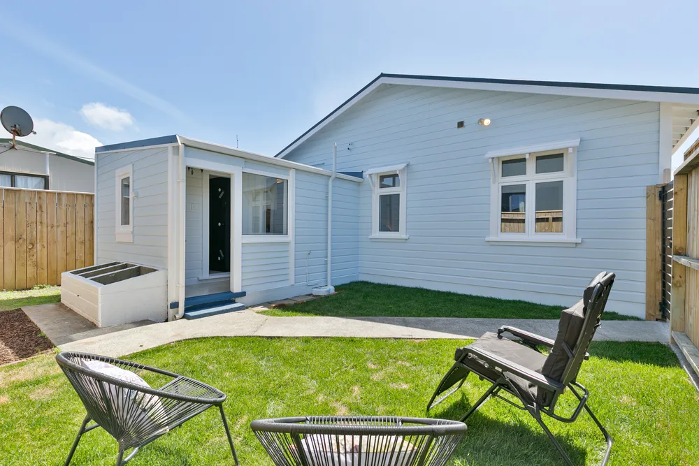 Photos of 26 Byron Street