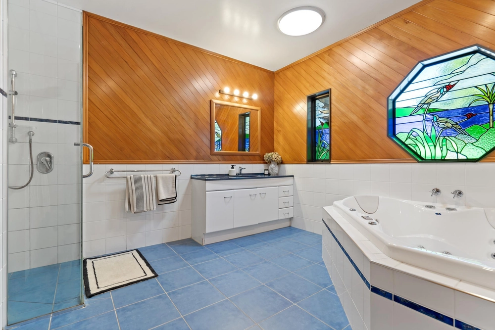Photos of 382 Whareora Road