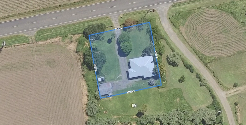 Photos of 135 Kairua Road
