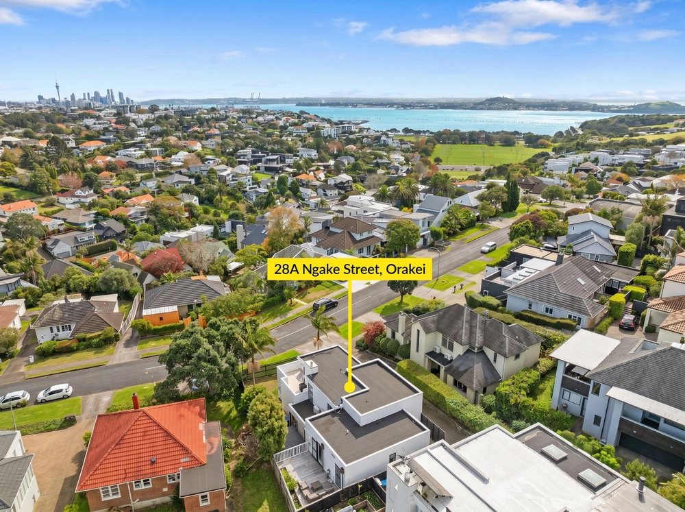 Photos of 28A Ngake Street