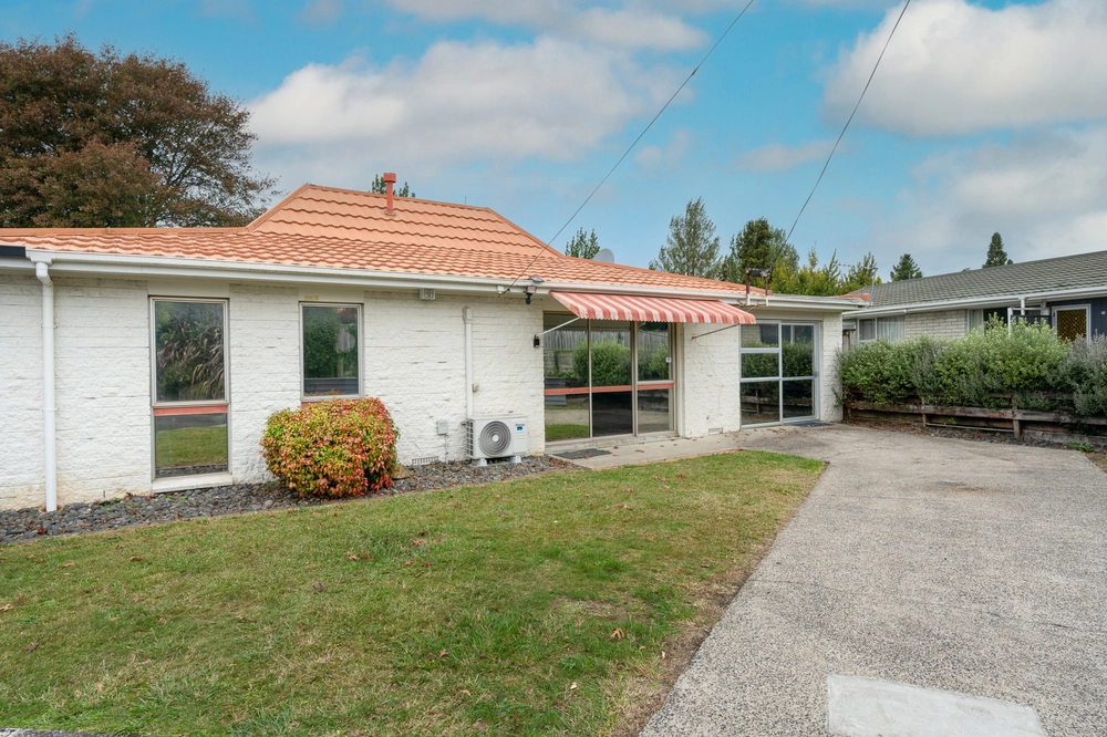 Photos of 410 River Road
