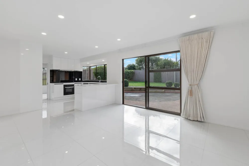 Photos of 73 Mirrabooka Avenue