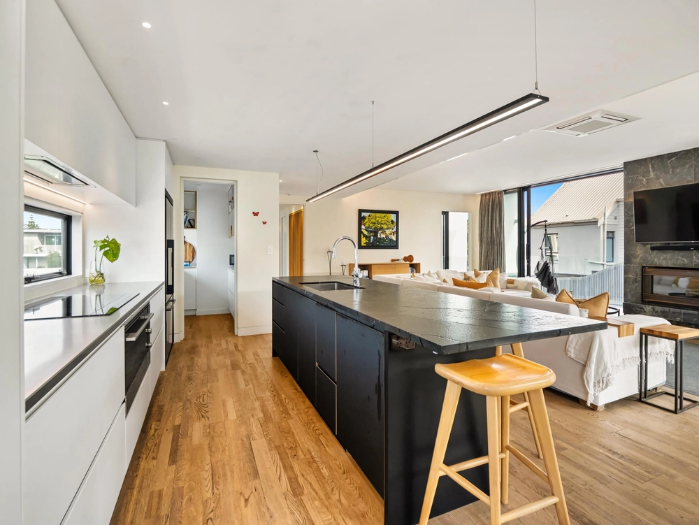 Photos of 171A Oceanbeach Road