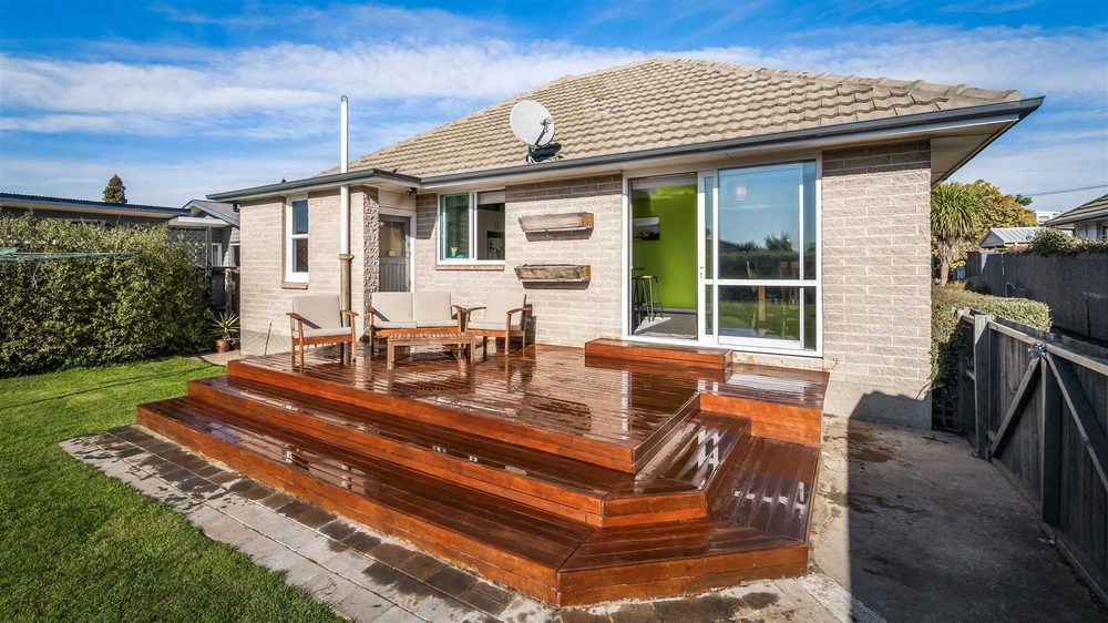 Photos of 9 Shearer Avenue