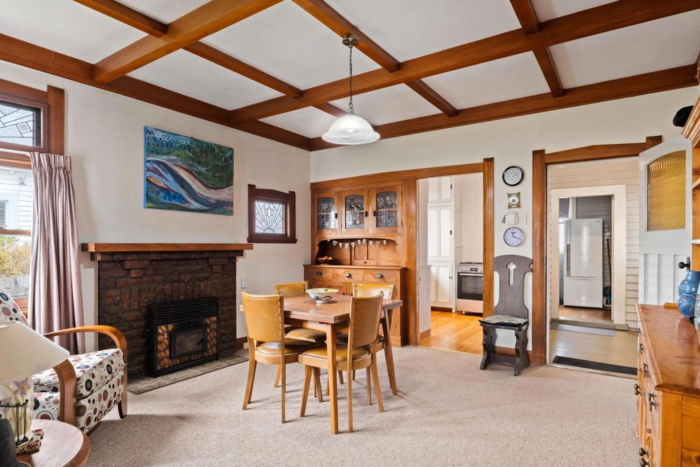 Photos of 266 Clifford Street
