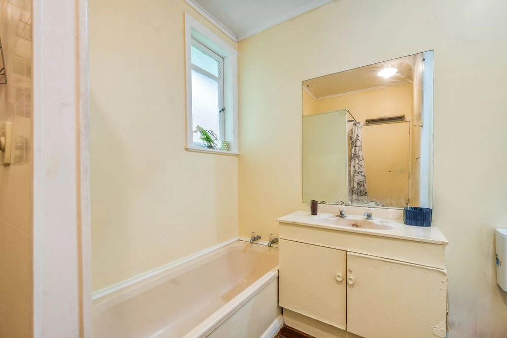Photos of 26 Clifford Street