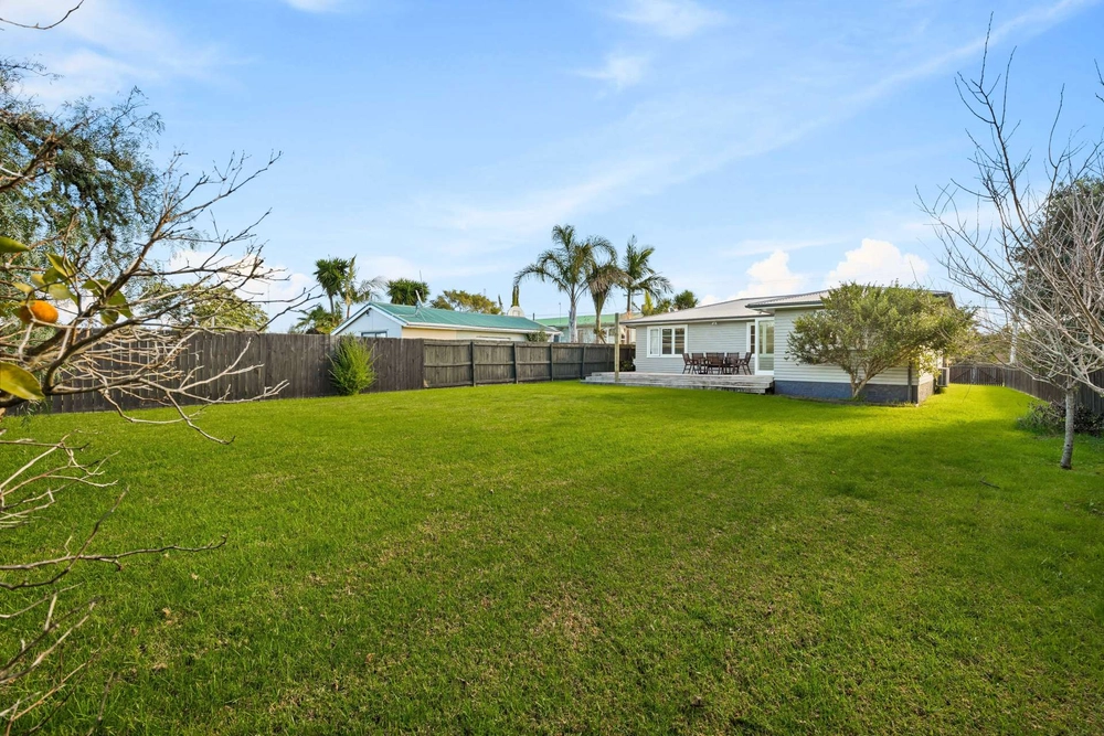 Photos of 118 matipo road te