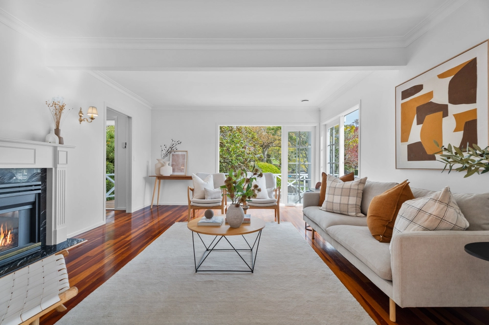 Photos of 29 Entrican Avenue