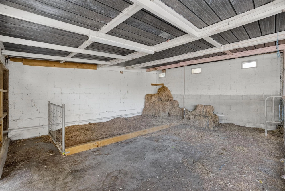 Photos of 333 Tuhimata Road