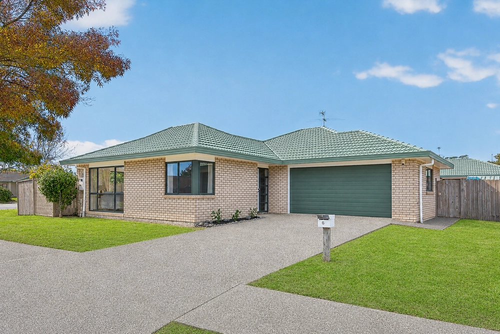 Photos of 6 Nier Place
