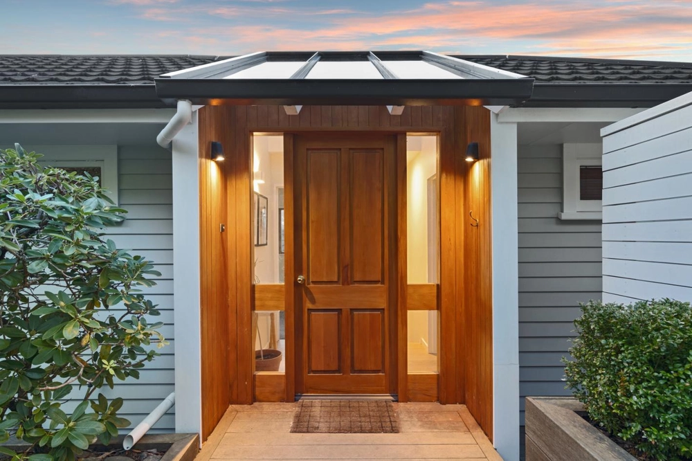 Photos of 2 Konini Street