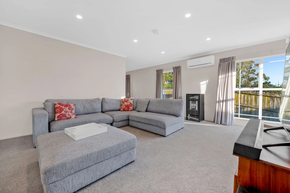 Photos of 2/32 Glanworth Place