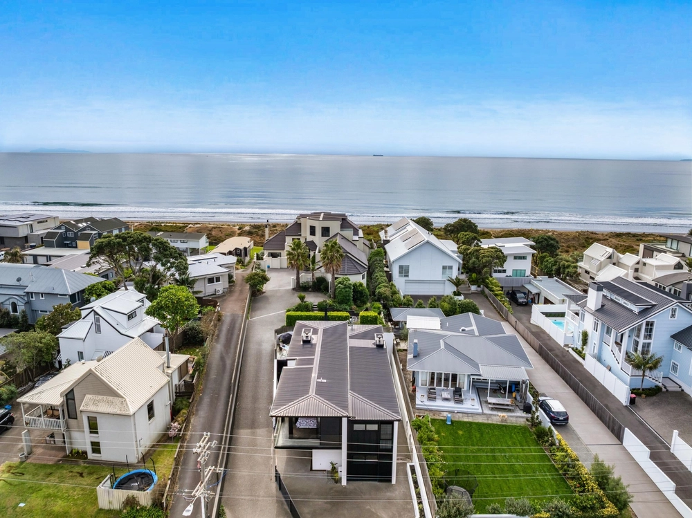 Photos of 171A Oceanbeach Road