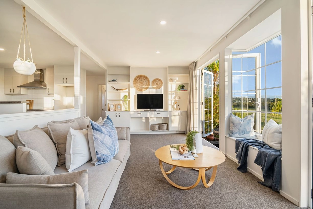 Photos of 47A Maygrove Drive