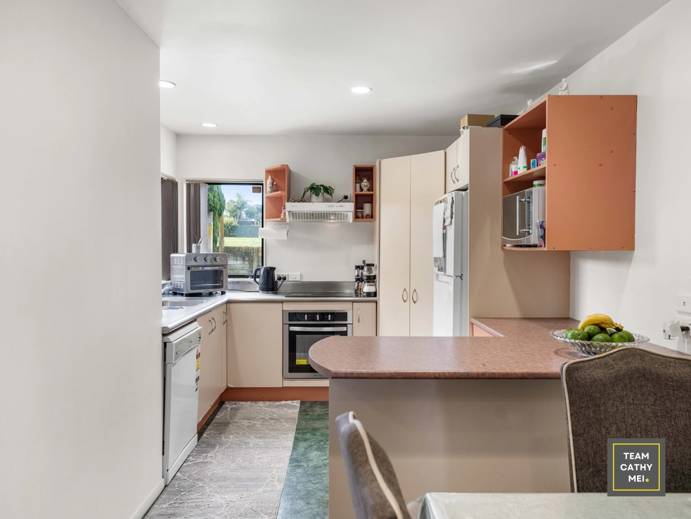 Photos of 2/124 Alfriston Road