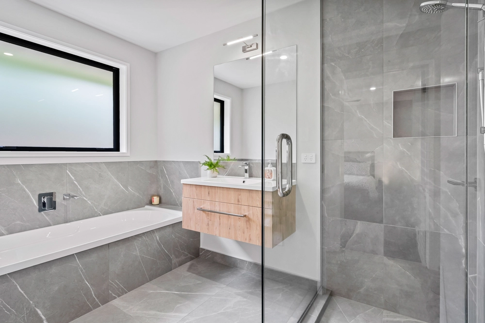 Photos of 42 Hawken Road
