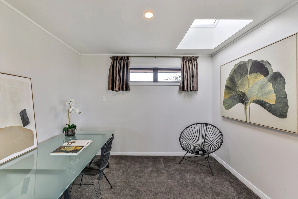 Photos of 88 Tiroroa Avenue
