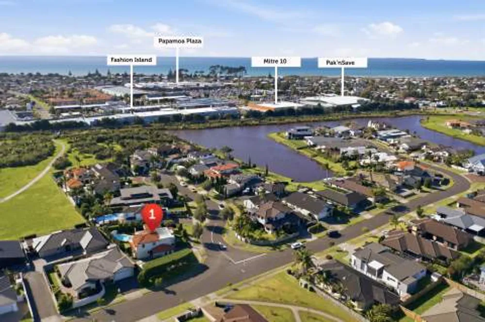 Photos of 1 Waimarama Close