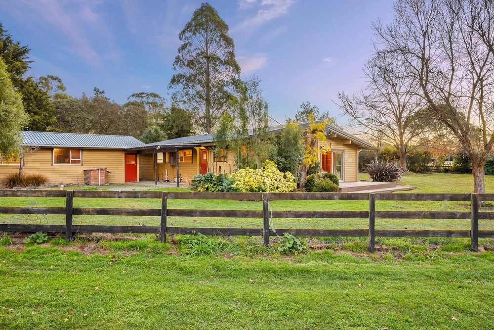 Photos of 138 Harrs Road