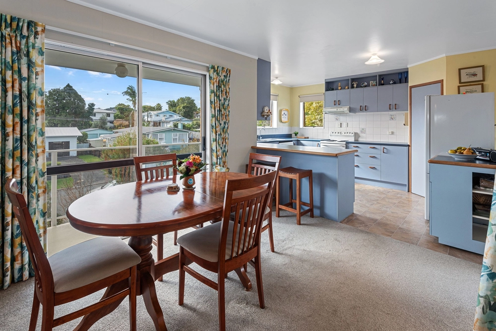 Photos of 16 Sorrento Street