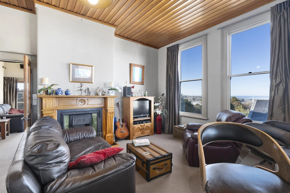 Photos of 101 Eglinton Road