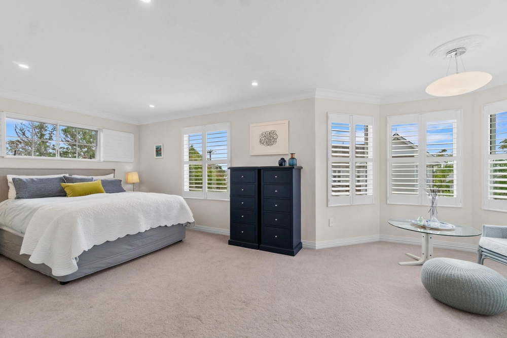 Photos of 43B Stanley Point Road