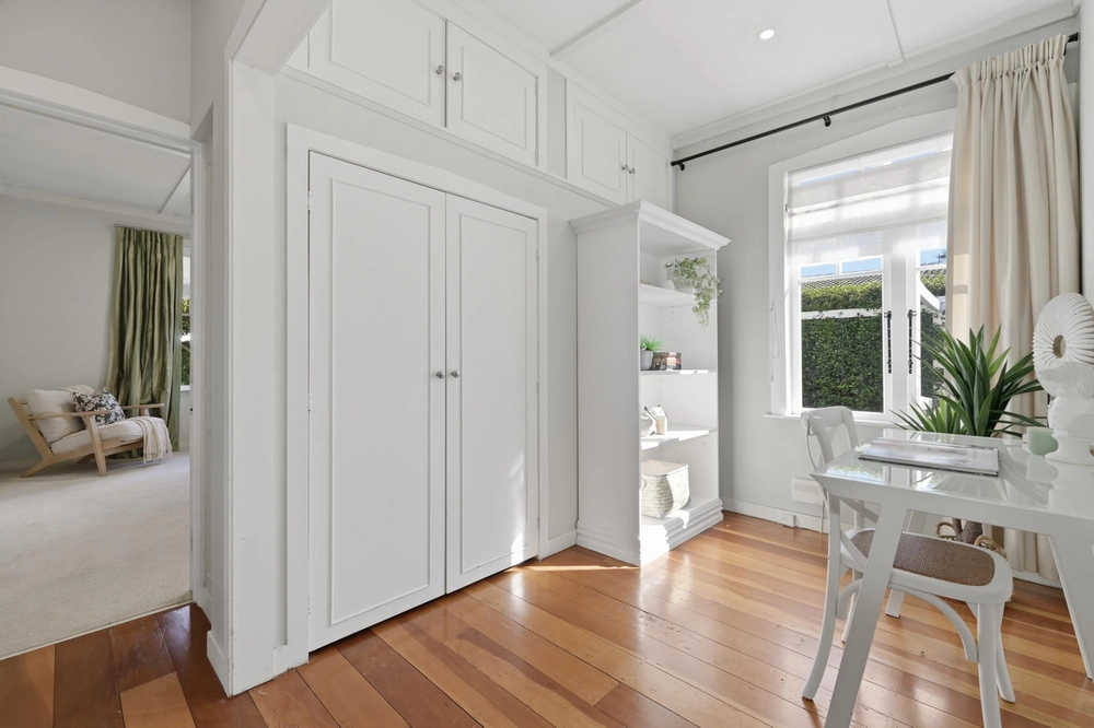 Photos of 9 Fourteenth Avenue