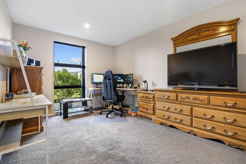 Photos of 31 Stace Hopper Drive