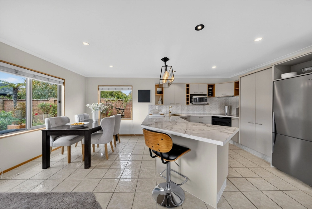 Photos of 76 Fairway Drive