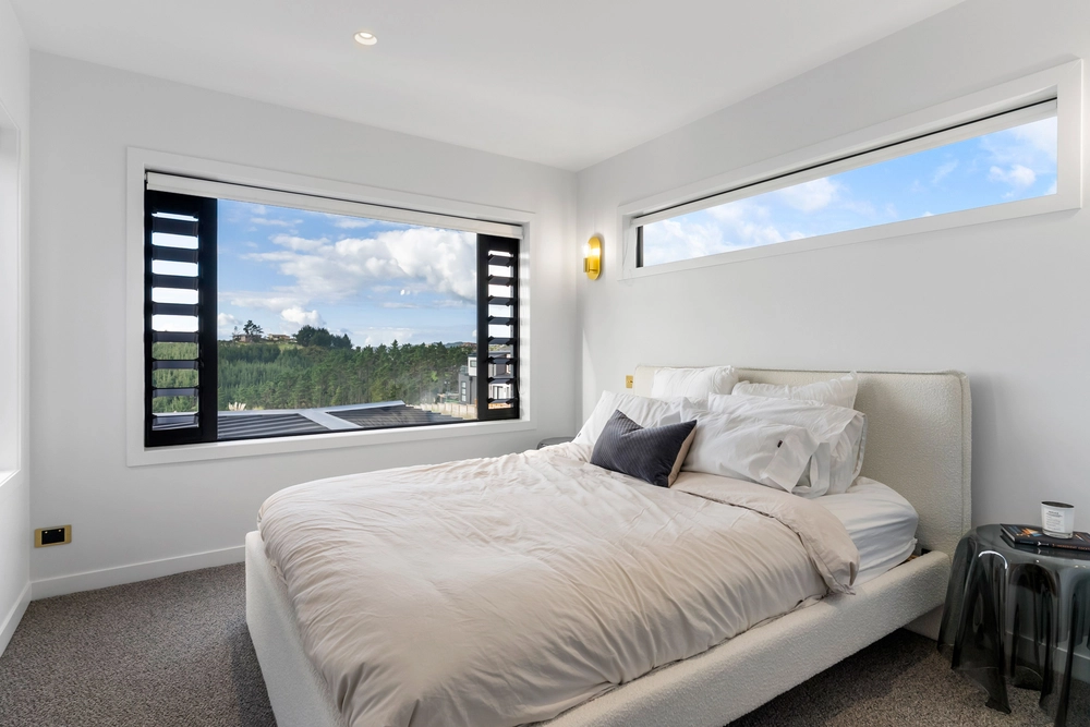 Photos of 12 Grand Ridge Avenue