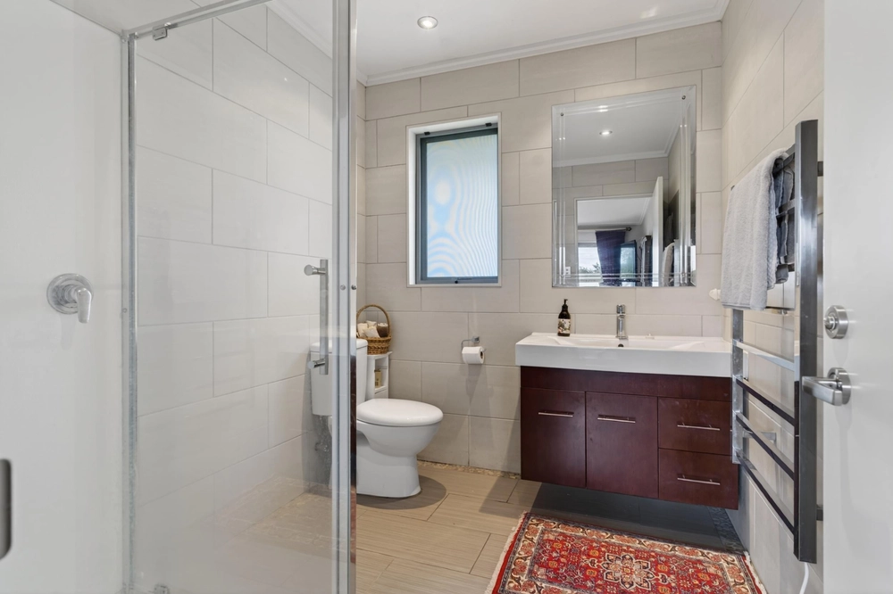 Photos of 283 Maungakaramea Road