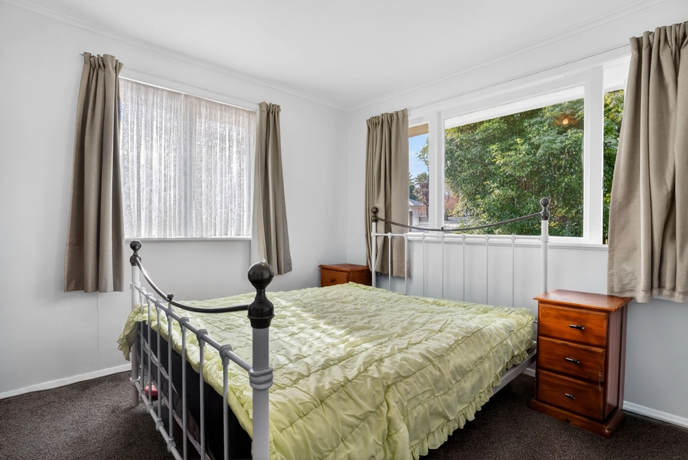 Photos of 1 Westland Road
