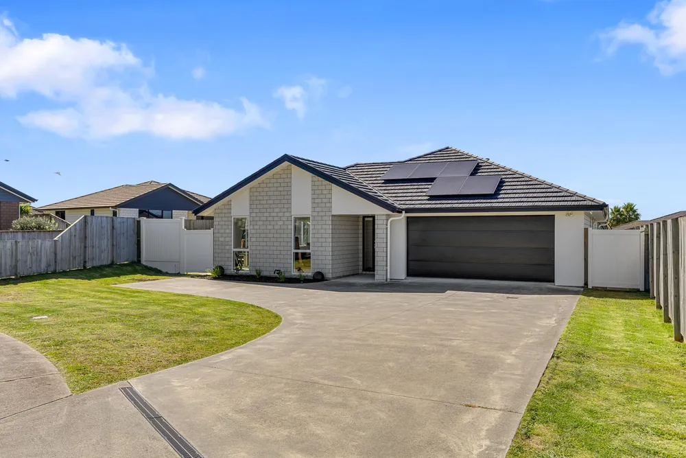 Photos of 10 Hoylake Place