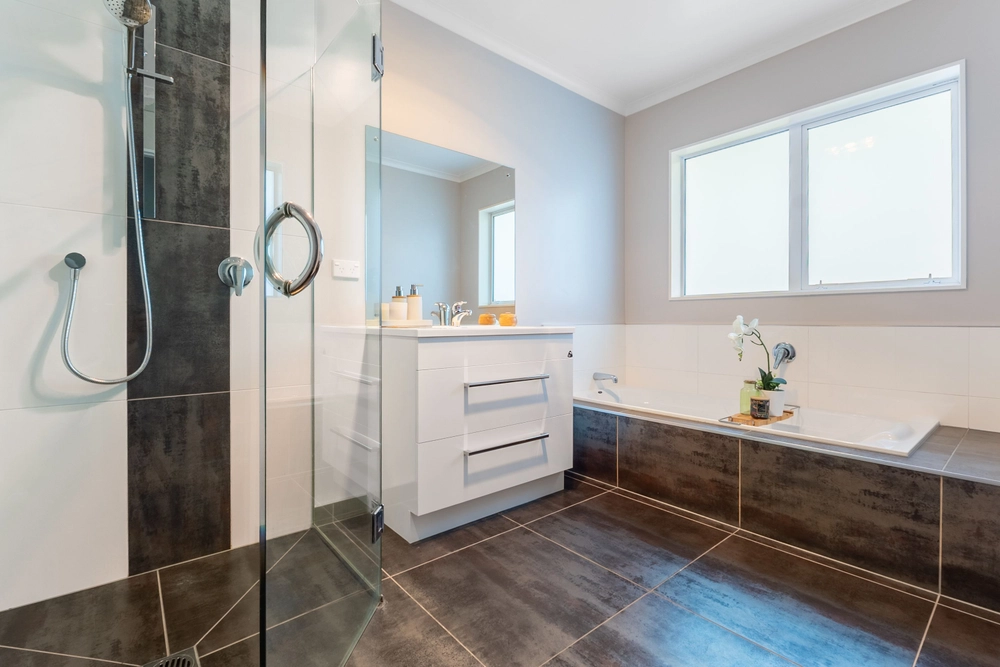 Photos of 2 Bluewater Place