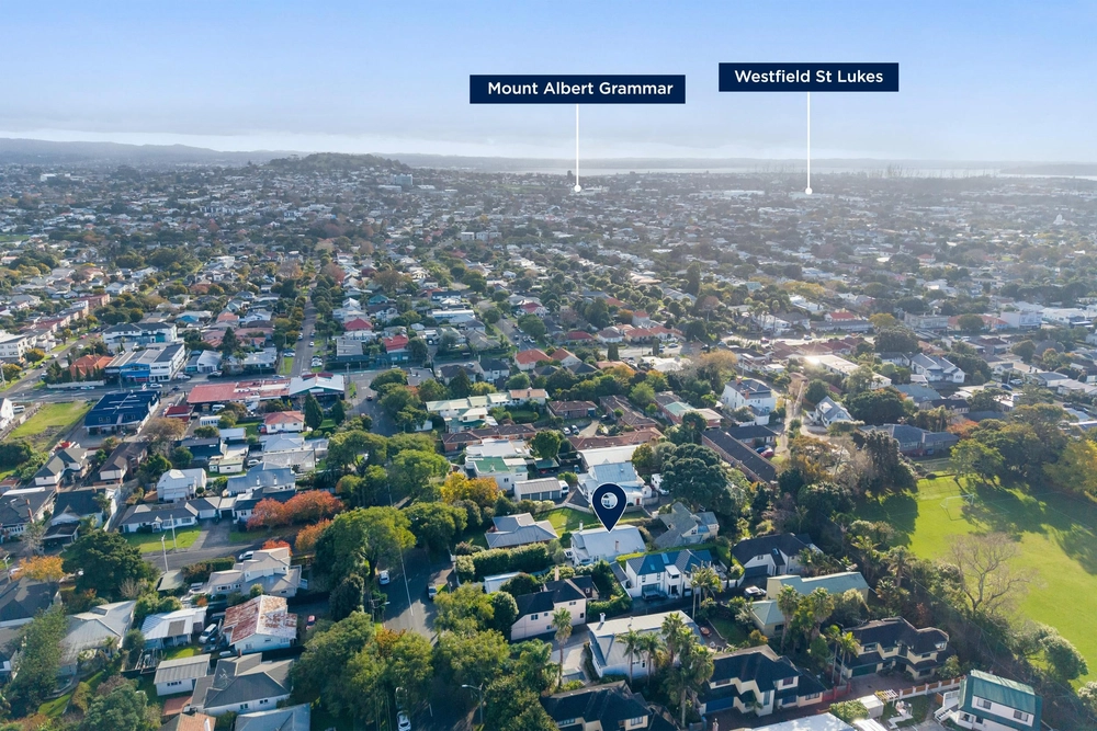 Photos of 175 Landscape Road