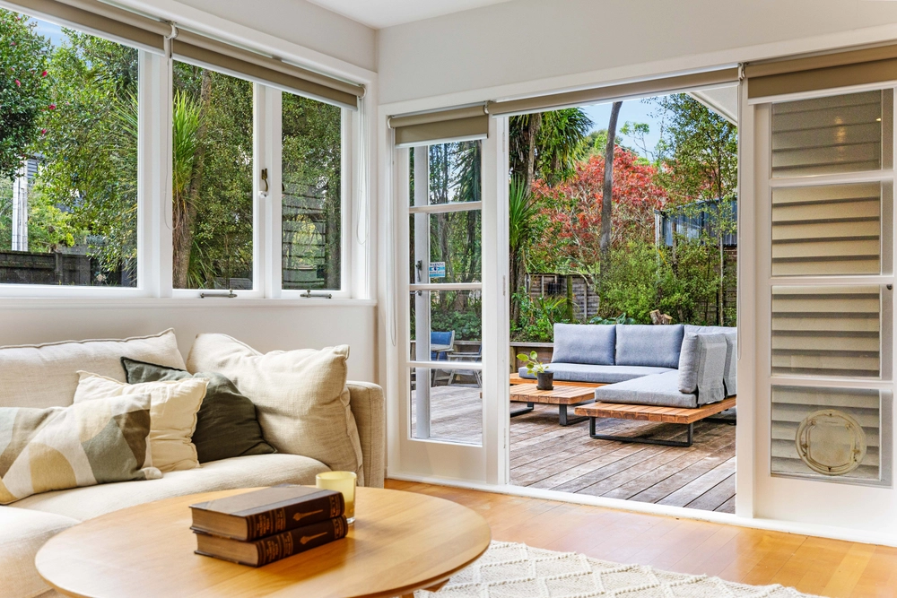 Photos of 200 Woodlands Park Road