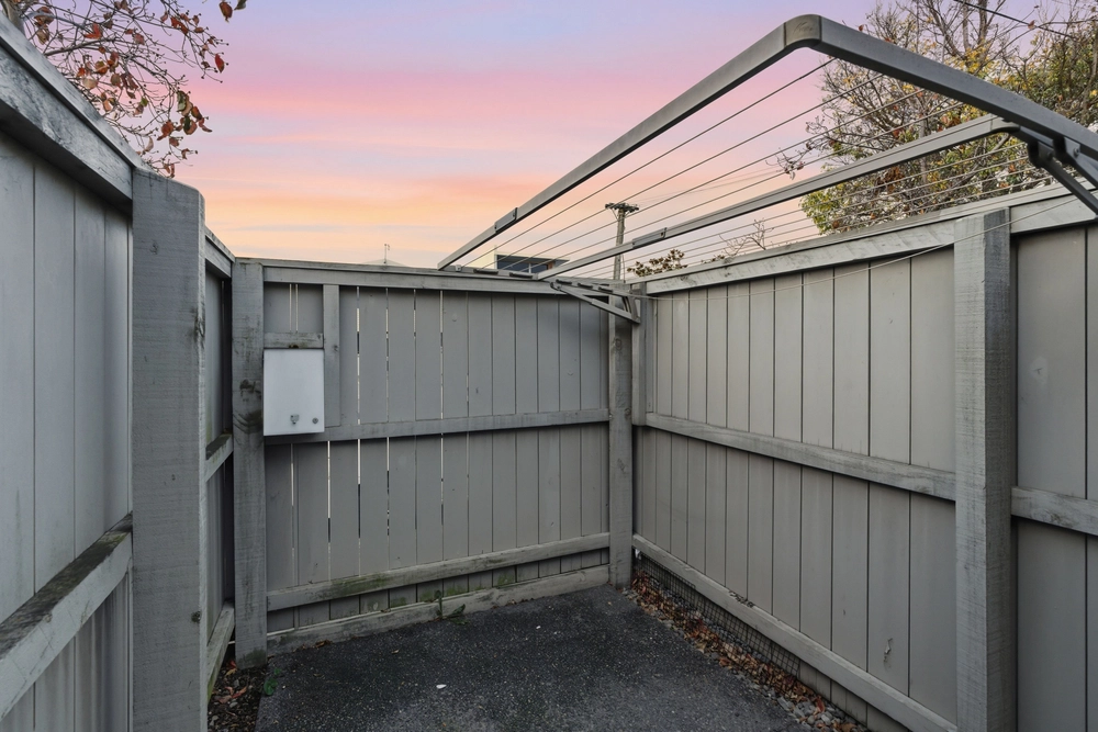 Photos of 29B Clarence Street South