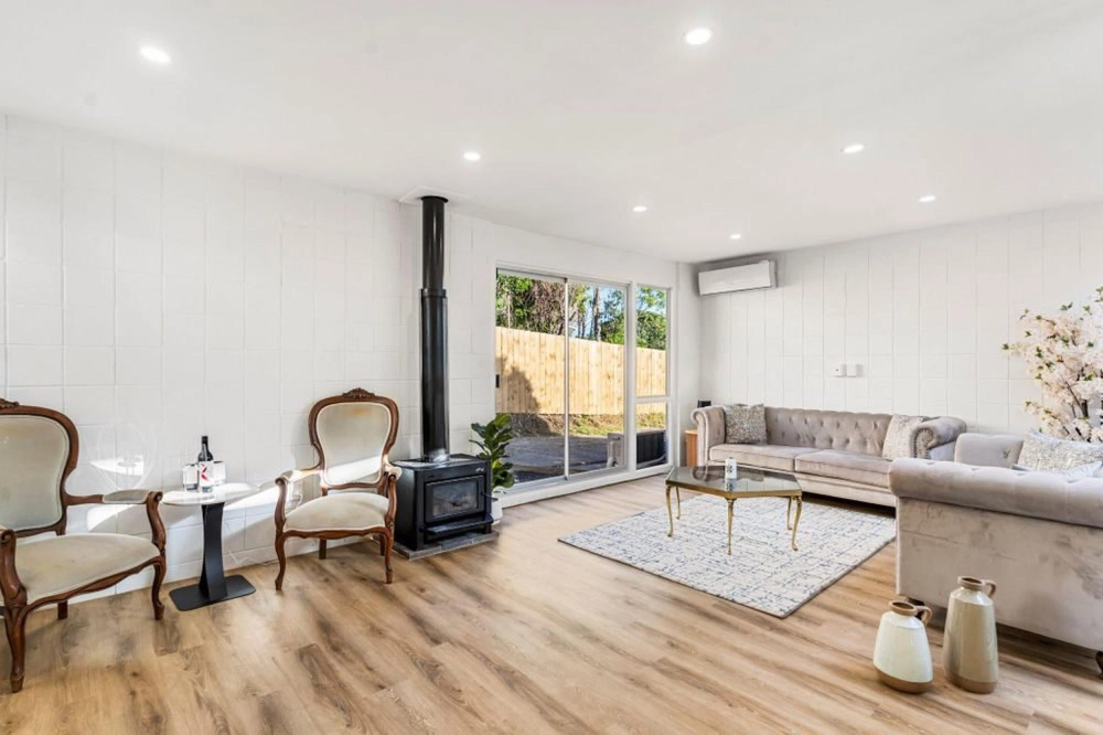 Photos of 1/8 Wilbur Place