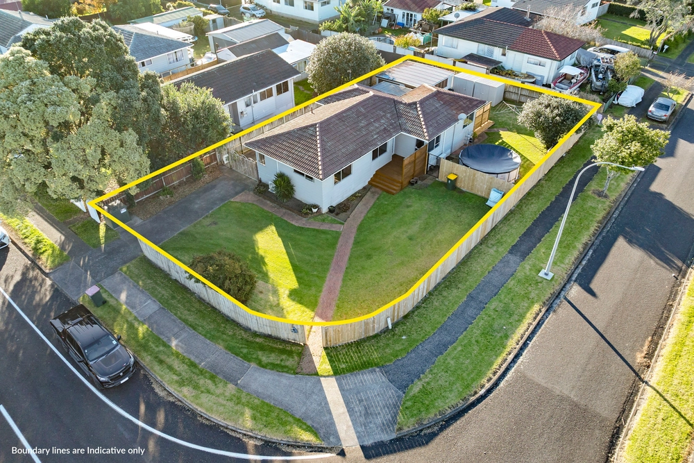 Photos of 13 Gibbons Road