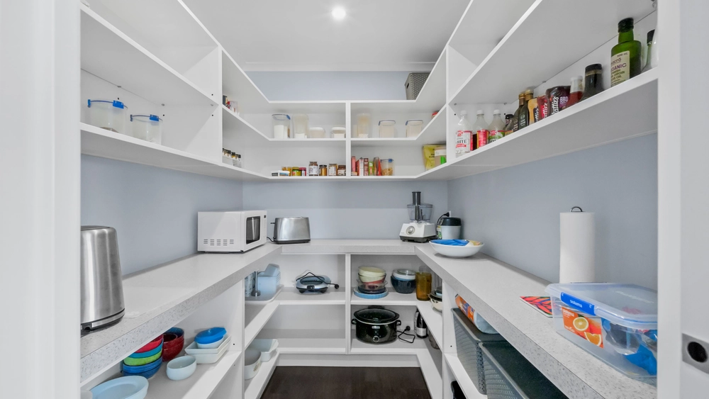 Photos of 5 Maries Way