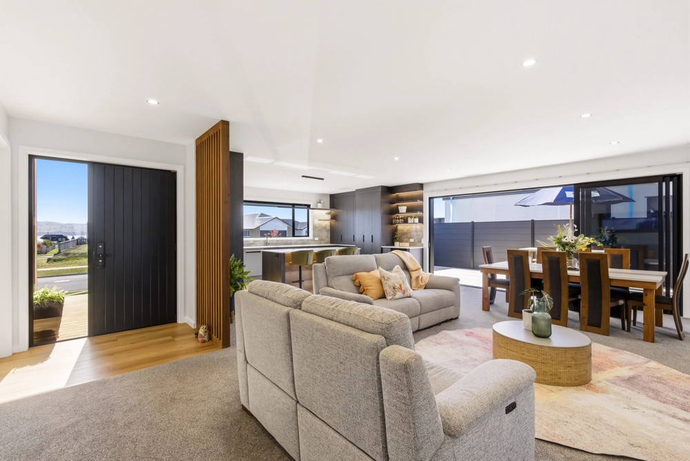 Photos of 34 Makomako Crescent