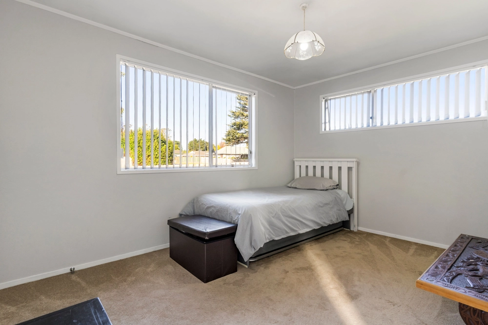 Photos of 13 Gibbons Road